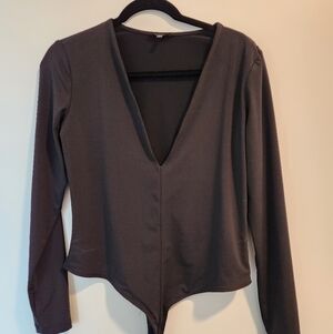 Elegant Black V-Neck Women's Top